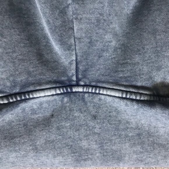 TNA Shrunken Hoodie Sweater - Picture 3 of 8